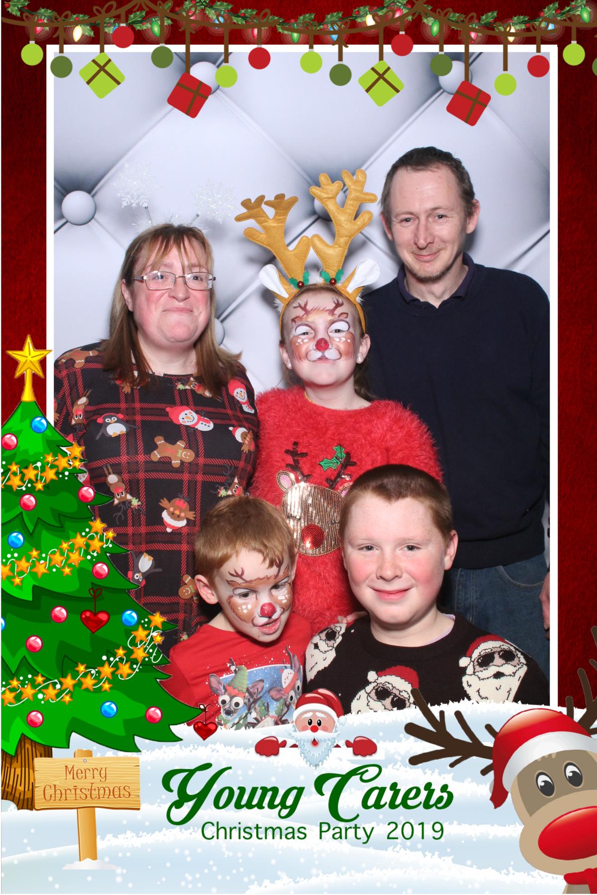 Young Carers Christmas Party   | View more photos from the event at gallery.magicimages.uk/u/MagicImages/Young-Carers-Christmas-Party